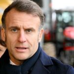 Emmanuel Macron annonce de nouvelles régulations du numérique pour protéger les adolescents des dangers des écrans