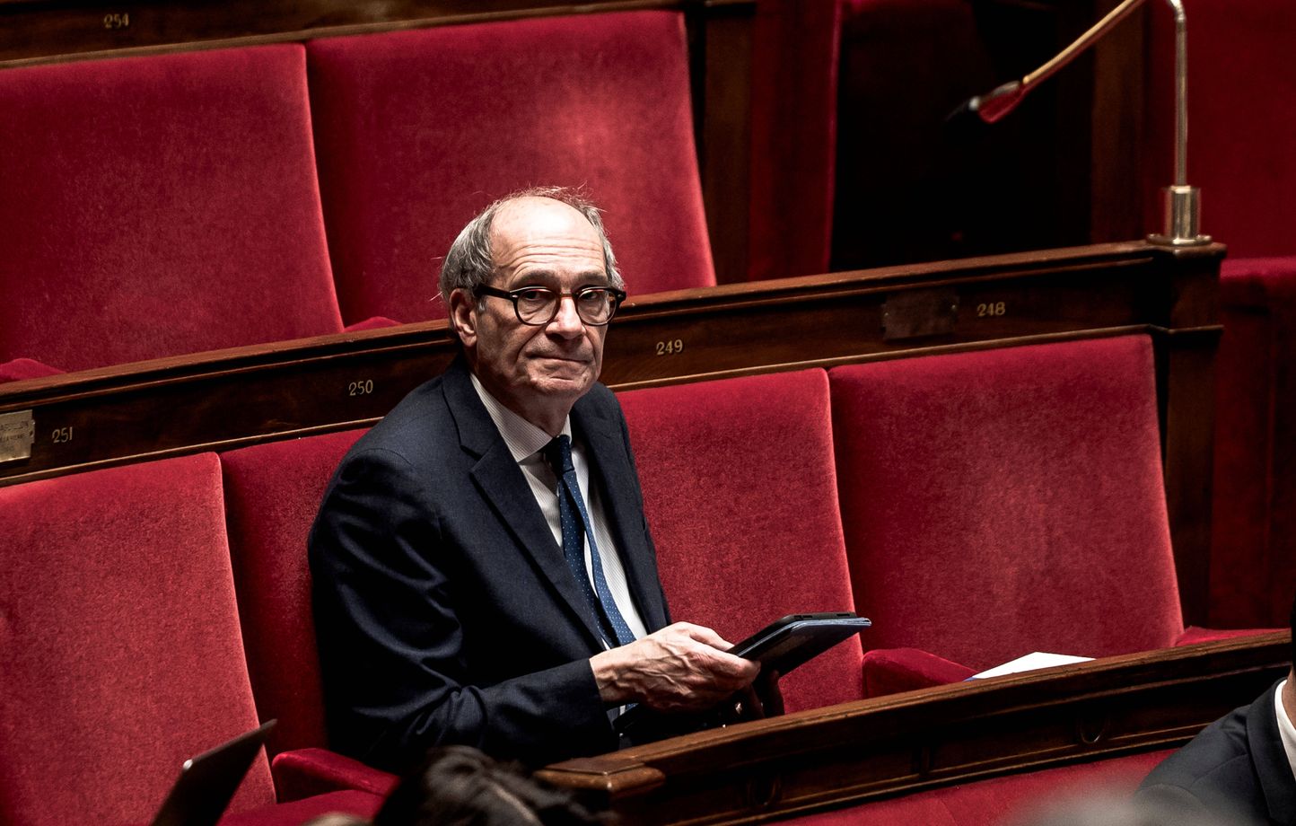 Éric Woerth quitte son mandat parlementaire pour diriger le PMU