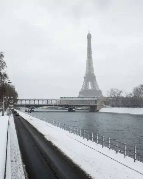 Événement météorologique : forte chute de neige attendue à Paris ce week-end
