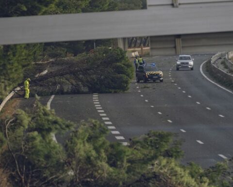 Fortes perturbations sur les routes en raison de la tempête Pedro pendant les vacances d'hiver