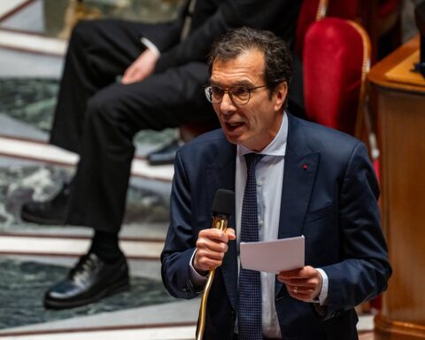 Fraude sociale : Jean-Pierre Farandou soutient la suspension des allocations en cas de soupçon sérieux