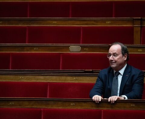 Hollande déclare que le PS ne peut plus s'allier à LFI, même aux municipales