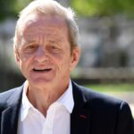 Intention de vote à Grenoble : sondage révèle une majorité sortante en position favorable à 40 jours des municipales