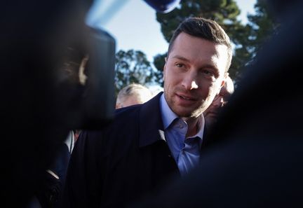 Jordan Bardella envisage des listes d'union au second tour contre l'extrême gauche