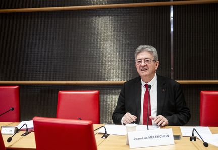 La France insoumise dénonce son classement en "extrême gauche" par le ministre de l'Intérieur