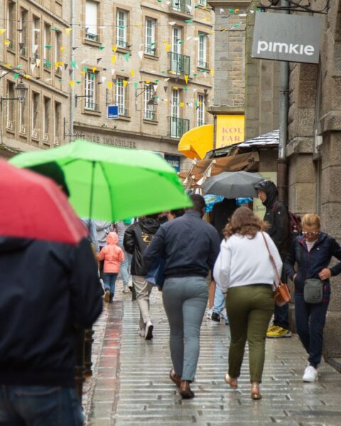 La France subit des vagues incessantes de pluie et de tempêtes en janvier 2026