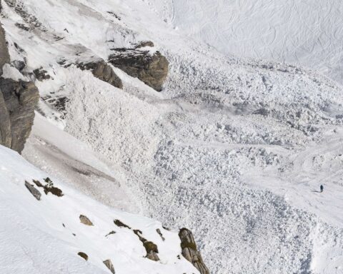 La Savoie placée en vigilance rouge face au risque d'avalanches jeudi 12 février