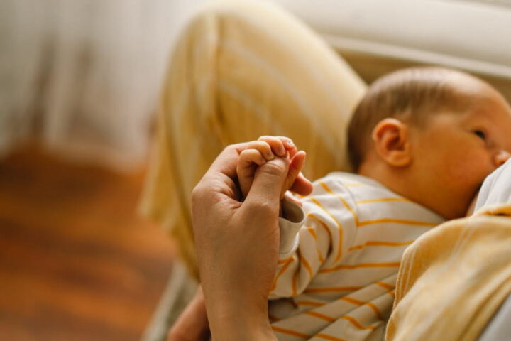 L'allaitement pourrait réduire le risque de cancer du sein chez les femmes en France