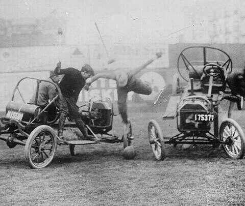 L'auto-polo, un sport extrême qui fascinait l'Amérique au début du XXe siècle