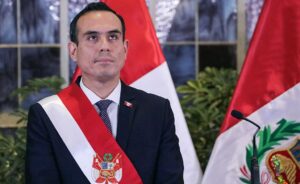 Le Congrès du Pérou destitue le président intérimaire José Jerí en raison d'un scandale de transparence