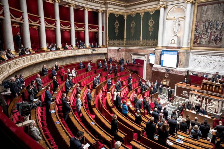Le Conseil constitutionnel valide presque entièrement le budget 2026 de l’Etat français