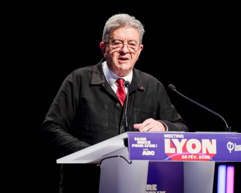 Le Conseil d’Etat classe LFI à l'extrême gauche pour les municipales de 2026