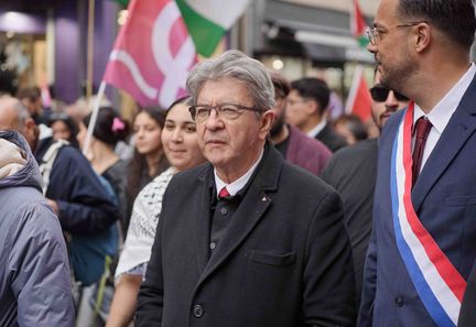 Le Conseil d'État confirme la classification de La France insoumise à l'extrême gauche et de l'UDR à l'extrême droite pour les municipales de 2026