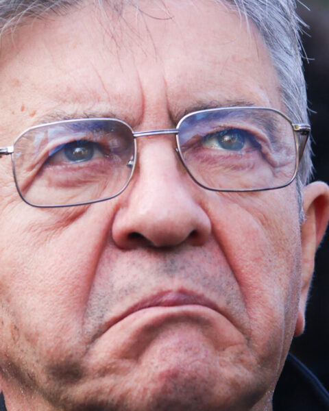 Le Conseil d'État confirme que LFI appartient à l'extrême gauche, rejetant le recours du parti