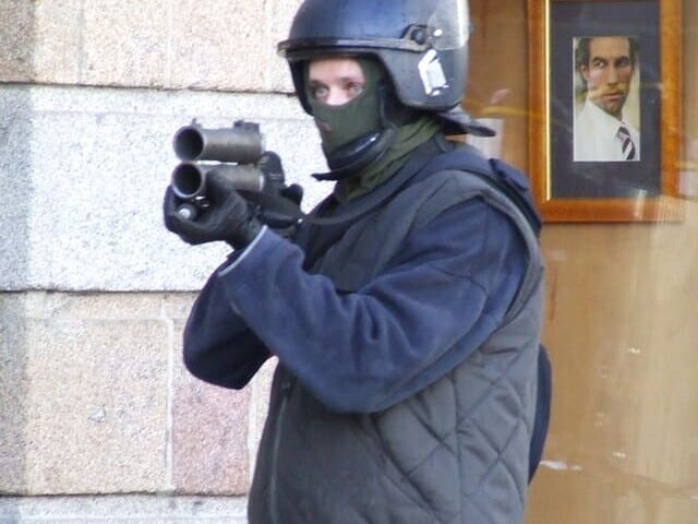 Le coût humain méconnu de la sécurité publique