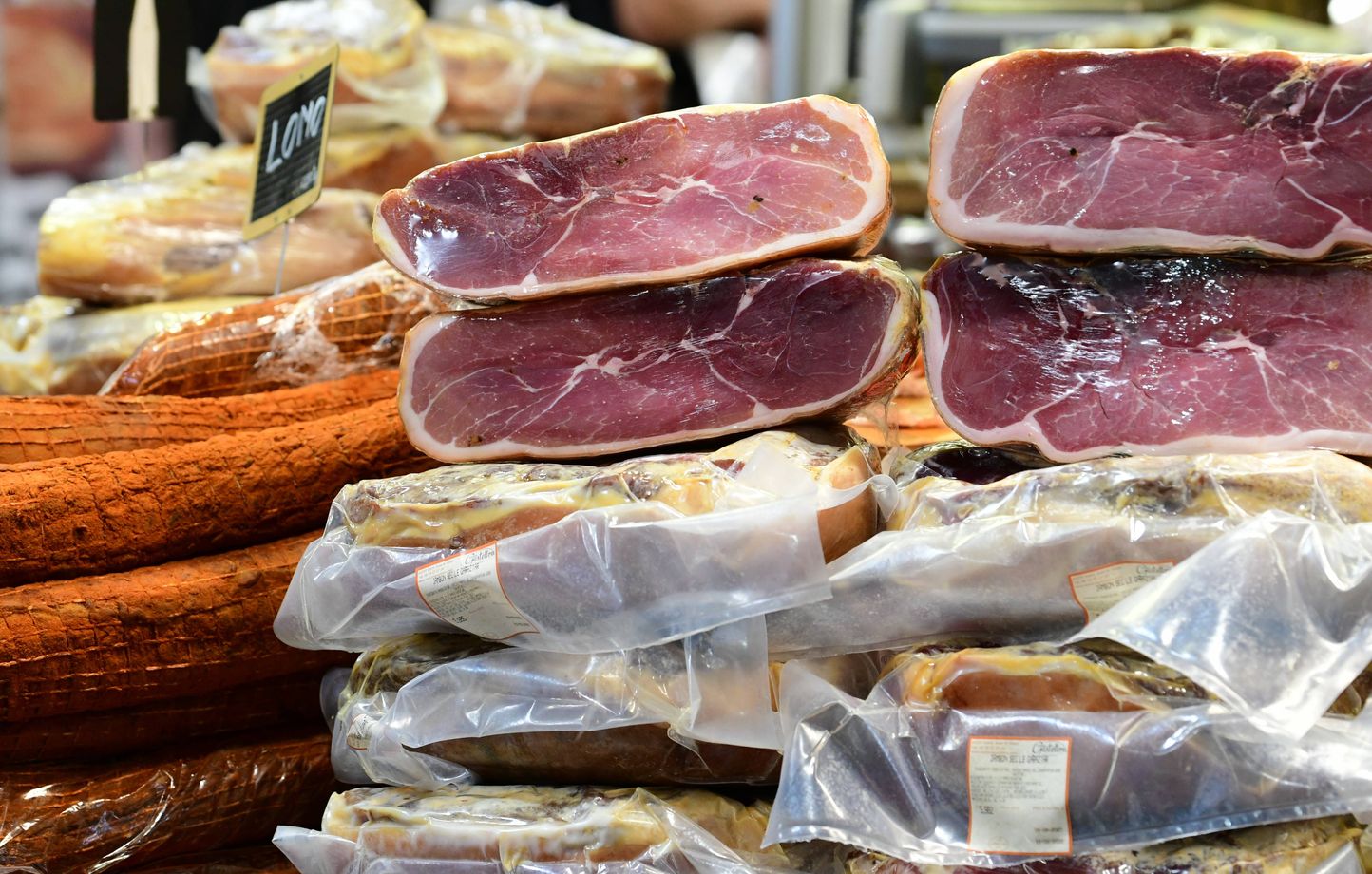 Le gouvernement français encourage une limitation de la consommation de viande et de charcuterie