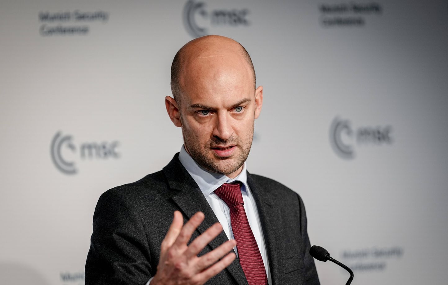 L'enquête sur les liens entre un diplomate français et Jeffrey Epstein se poursuivra jusqu'au bout, assure Jean-Noël Barrot