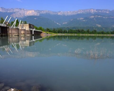 Les énergies renouvelables pourraient générer 2,1 milliards d'euros pour les collectivités en 2024