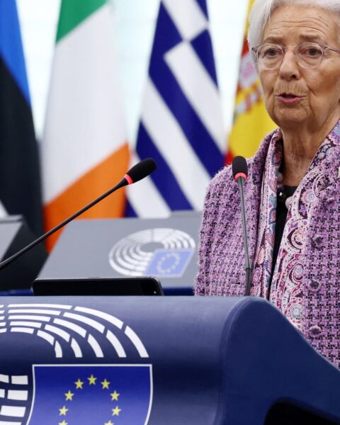 Les eurodéputés adoptent des amendements clés pour soutenir l'euro numérique malgré le lobbying bancaire