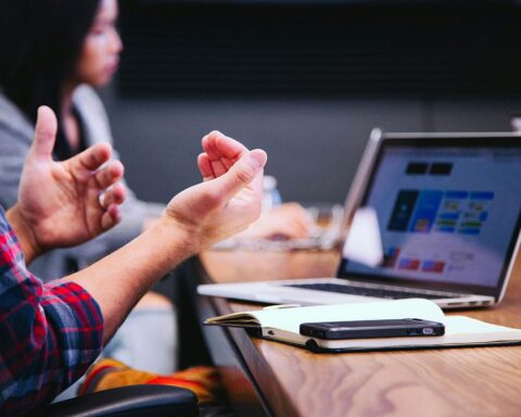 Les implications juridiques d'une annonce légale incomplète.