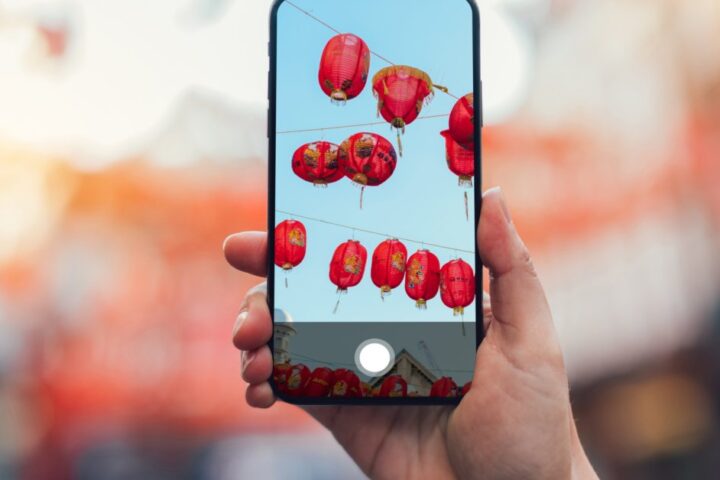 Les utilisateurs de réseaux sociaux américains célèbrent le Nouvel An chinois dans une tendance d'identification culturelle