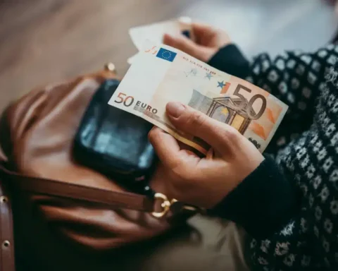 « L'Europe instaure une nouvelle limite drastique sur les paiements en espèces »