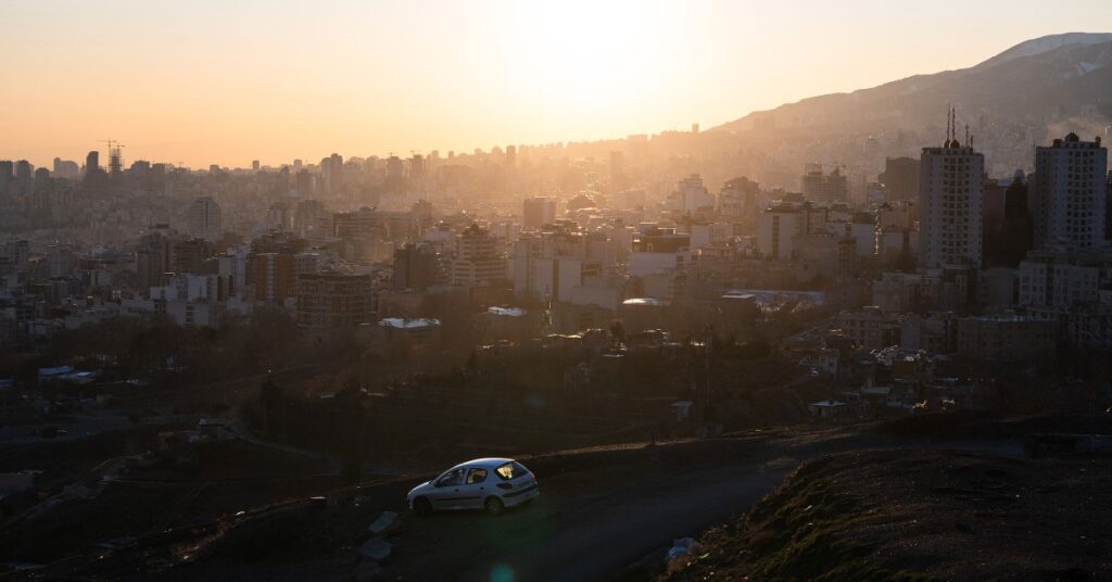 L’héritage culturel iranien face aux défis du régime : la résistance des femmes et la défense de la poésie