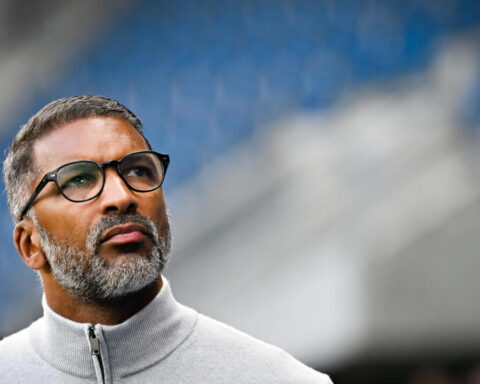 Ligue 1 : Habib Beye nommé entraîneur de l'Olympique de Marseille, Vinicius dénonce un acte raciste et lâche en Ligue des champions.