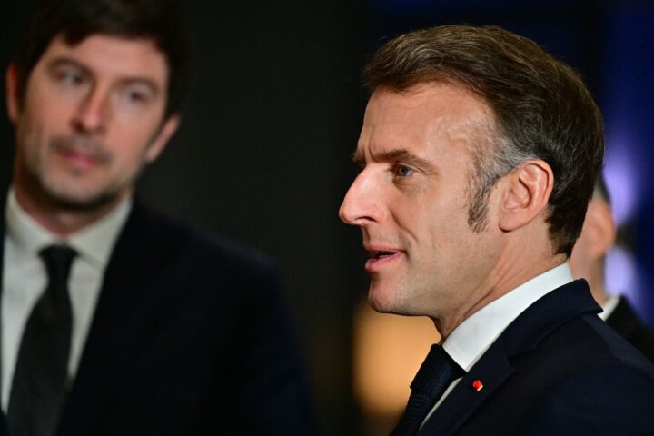 Macron met en garde les Européens contre les menaces commerciales persistantes des États-Unis