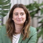 Marine Tondelier critique Jean-Luc Mélenchon et François Hollande pour leur rôle dans la déroute de la gauche