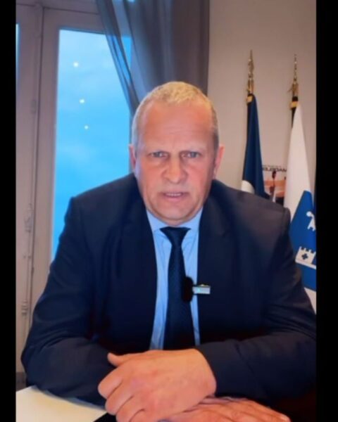 Municipales 2026 : Le maire de Mont-de-Marsan, Charles Dayot, sous enquête pour des pratiques controversées