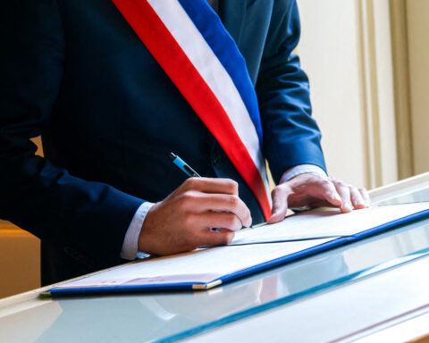 Municipales 2026 : quelle est la véritable indemnité d'un maire et de ses adjoints ?