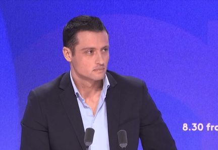Municipales et procès de Marine Le Pen : Aleksandar Nikolic en direct sur franceinfo