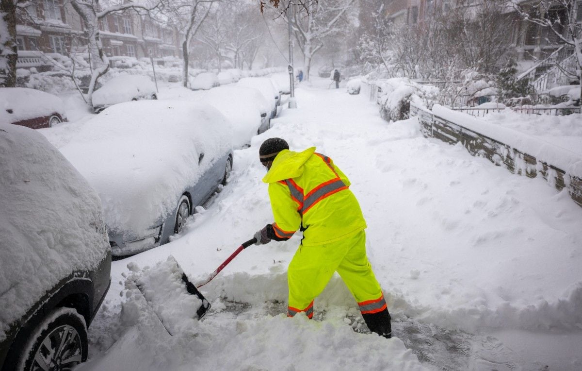 New York en état d'urgence face à une méga tempête de neige historique