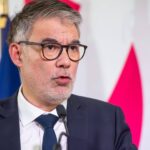 Olivier Faure dénonce le classement de LFI à l'extrême gauche dans une circulaire du ministère de l'Intérieur
