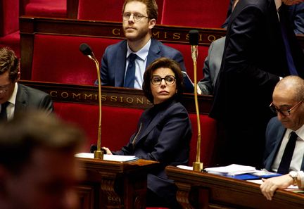 Rachida Dati abandonne sa mission de réorganisation du Louvre en faveur de "17 mesures"