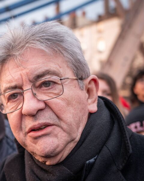 Reporters sans frontières critique Jean-Luc Mélenchon pour ses choix médiatiques limités