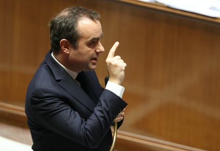 Sébastien Lecornu appelle LFI à "faire le ménage" après la mort de Quentin Deranque