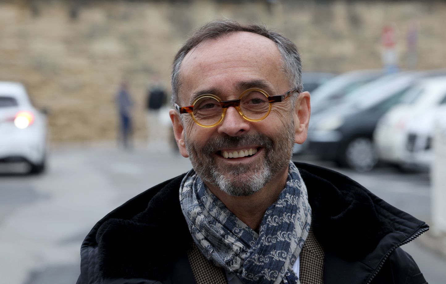 Sondage à Béziers : Robert Ménard largement en tête à 40 jours des municipales de 2026