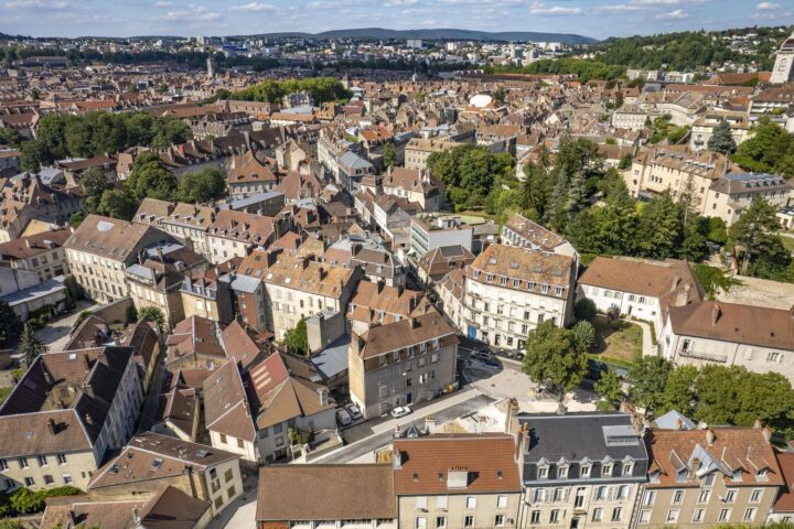 Sondage : intentions de vote à 40 jours des municipales 2026 à Besançon