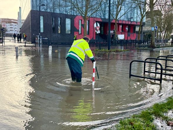 Tempête Pedro : inondations à Bordeaux, plusieurs routes fermées et circulation perturbée