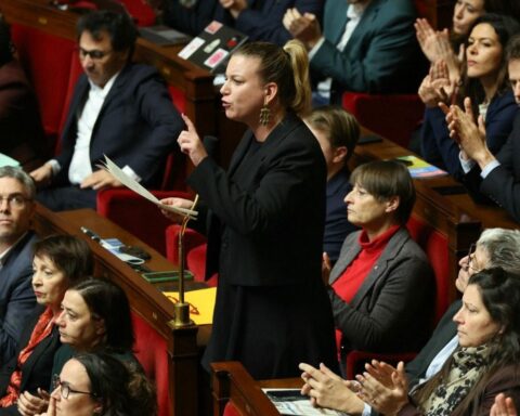 Tensions à l’Assemblée nationale après le meurtre de Quentin Deranque à Lyon