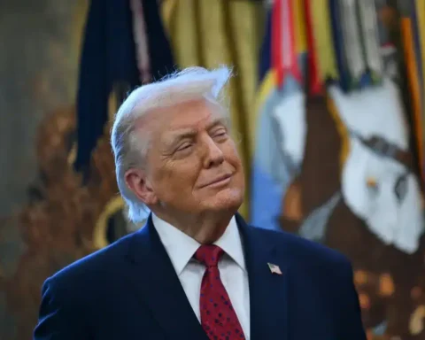 Trump lance une offensive percutante contre Harvard et réclame un milliard de dollars.