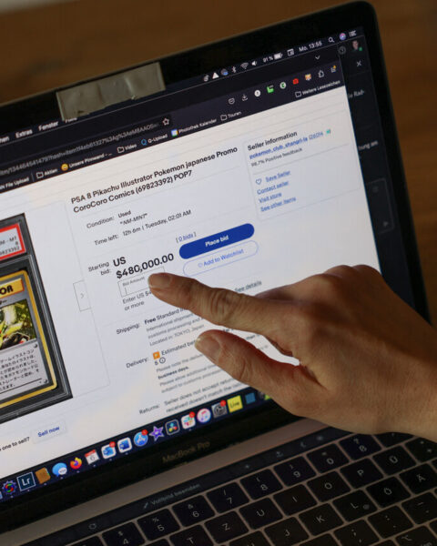 Une carte Pokémon Pikachu vendue 16,5 millions de dollars établit un nouveau record mondial