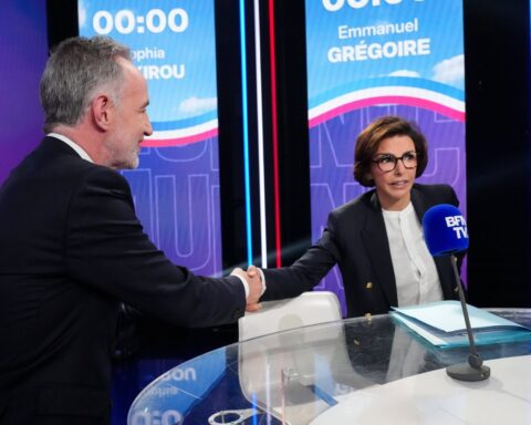 À Nantes, le candidat LR Foulques Chombart de Lauwe rêve d'une bascule historique contre Johanna Rolland