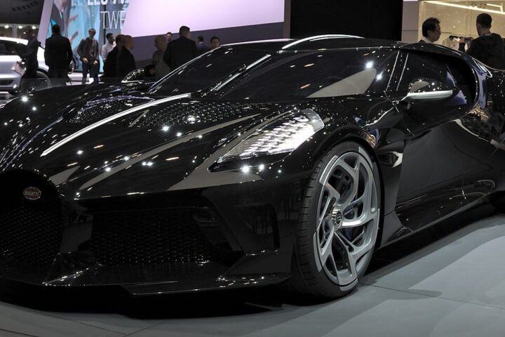 Bugatti : La Voiture Noire, un investissement de 25 millions d'euros pour les passionnés d'automobile