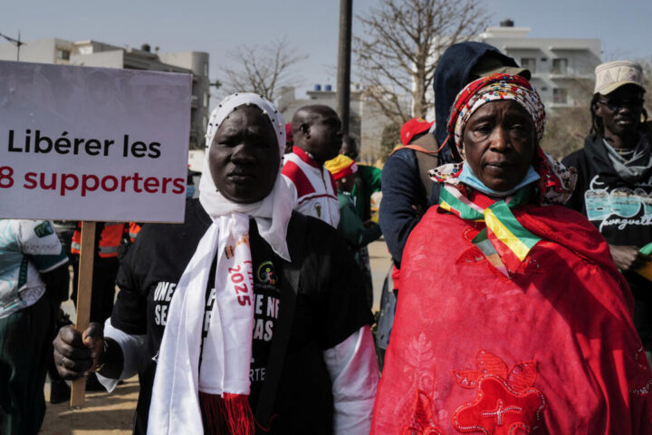 CAN 2025 : début et report du procès en appel de 18 supporters sénégalais au Maroc, avec l'arrivée de nouvelles joueuses dans l'équipe nationale.