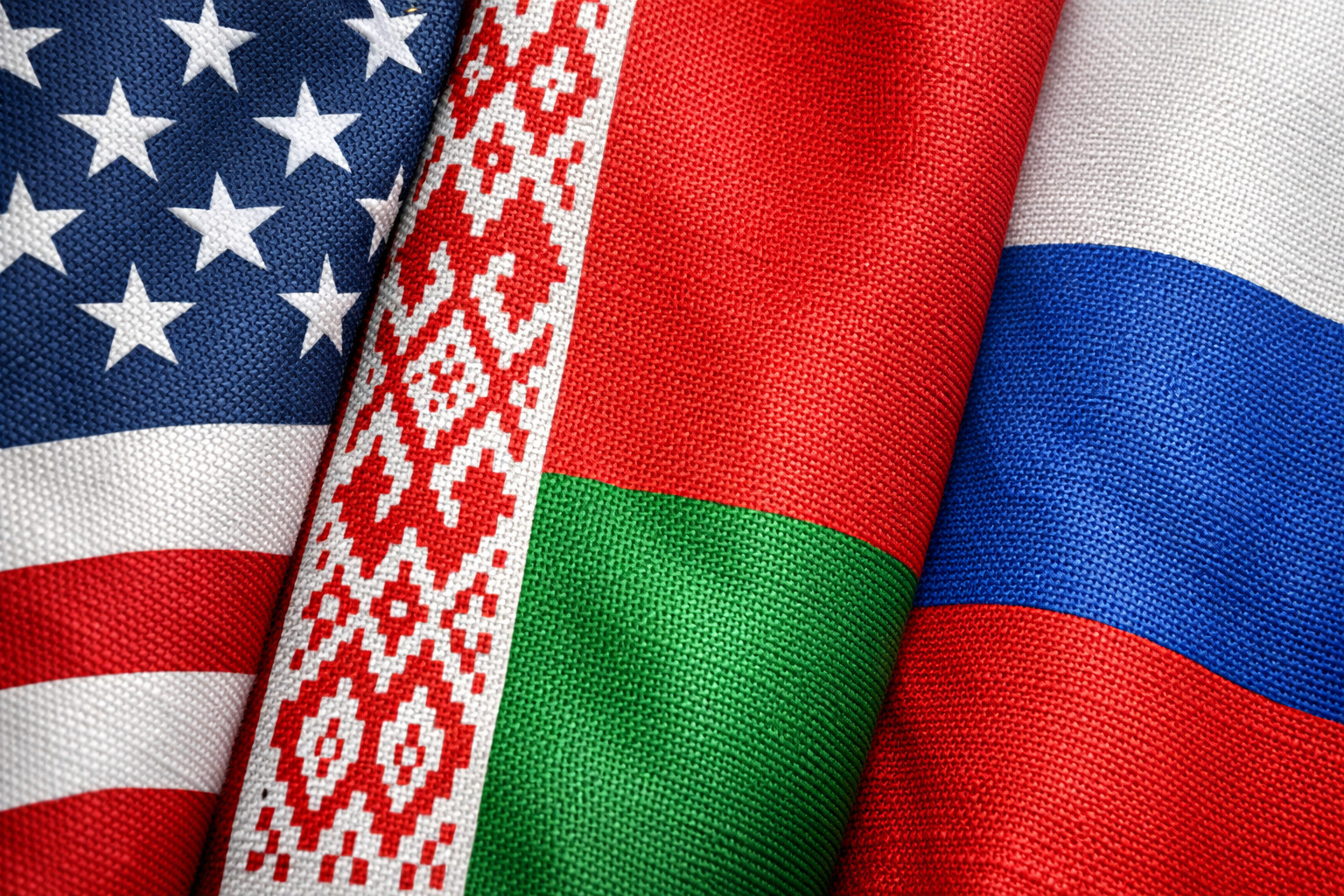 Les États-Unis lèvent des sanctions contre la Biélorussie, une décision qui profite à l'effort de guerre russe selon l'ISW