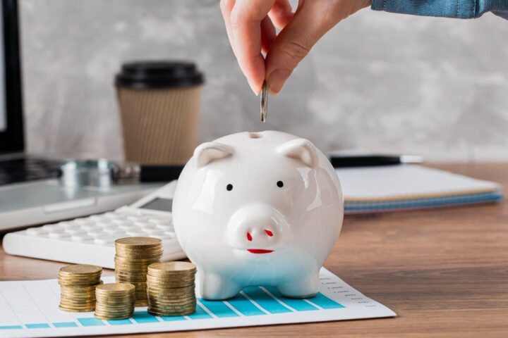 Deblock lance un compte courant rémunéré à 4% pour rivaliser avec les néobanques