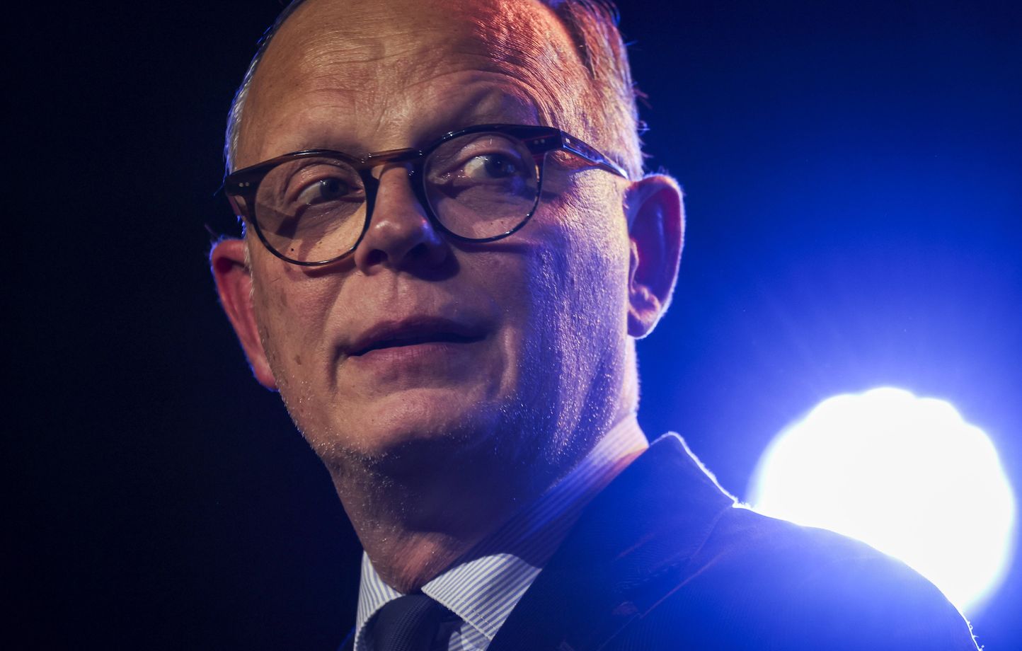 Édouard Philippe plaide pour une union de la droite et du centre avant la présidentielle de 2027